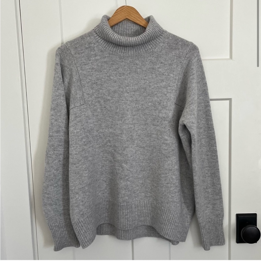 Athleta Bedford Cashmere Wool Turtleneck View 2